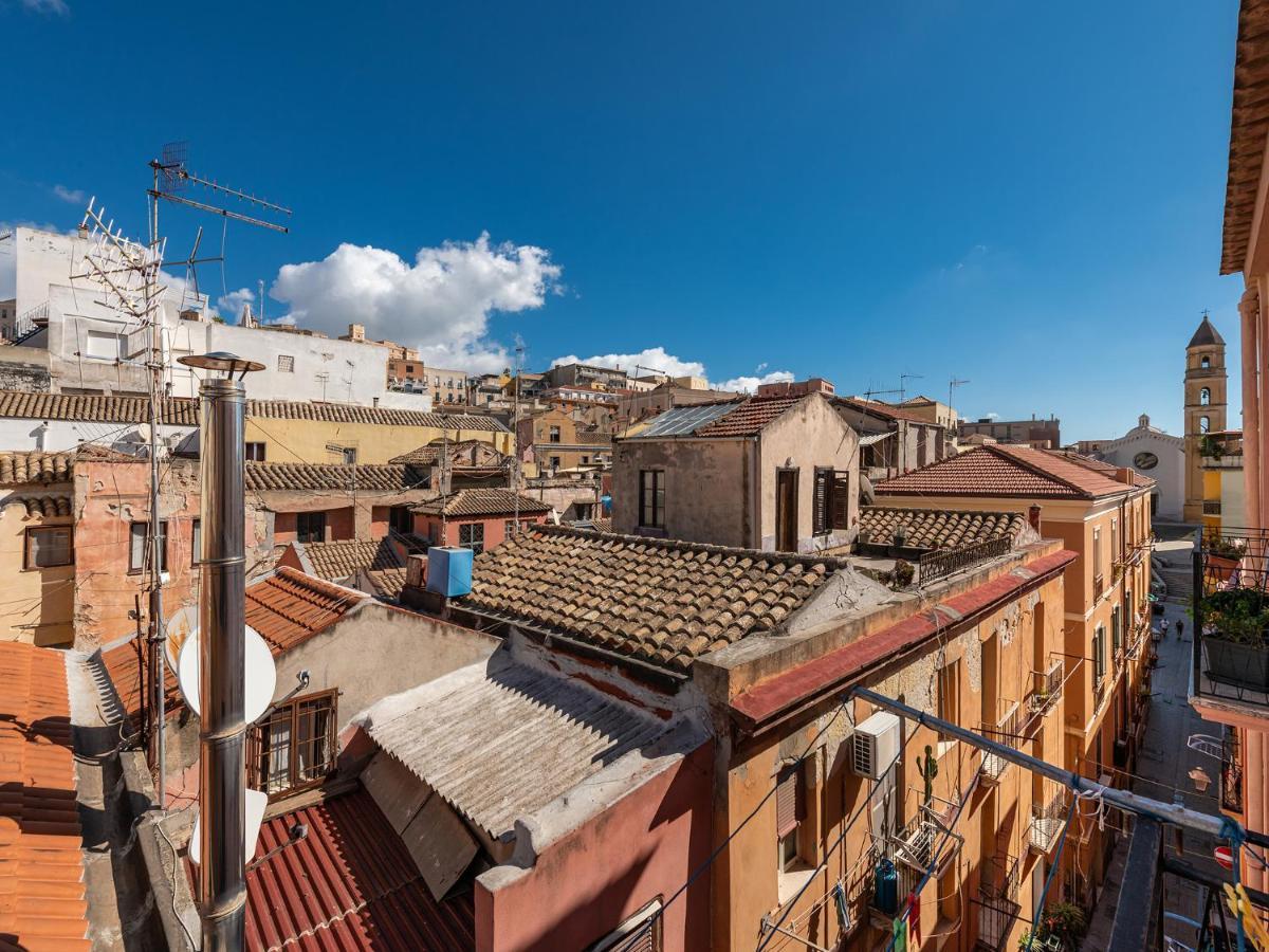 カリアリLa Marina Panoramaアパートメント エクステリア 写真